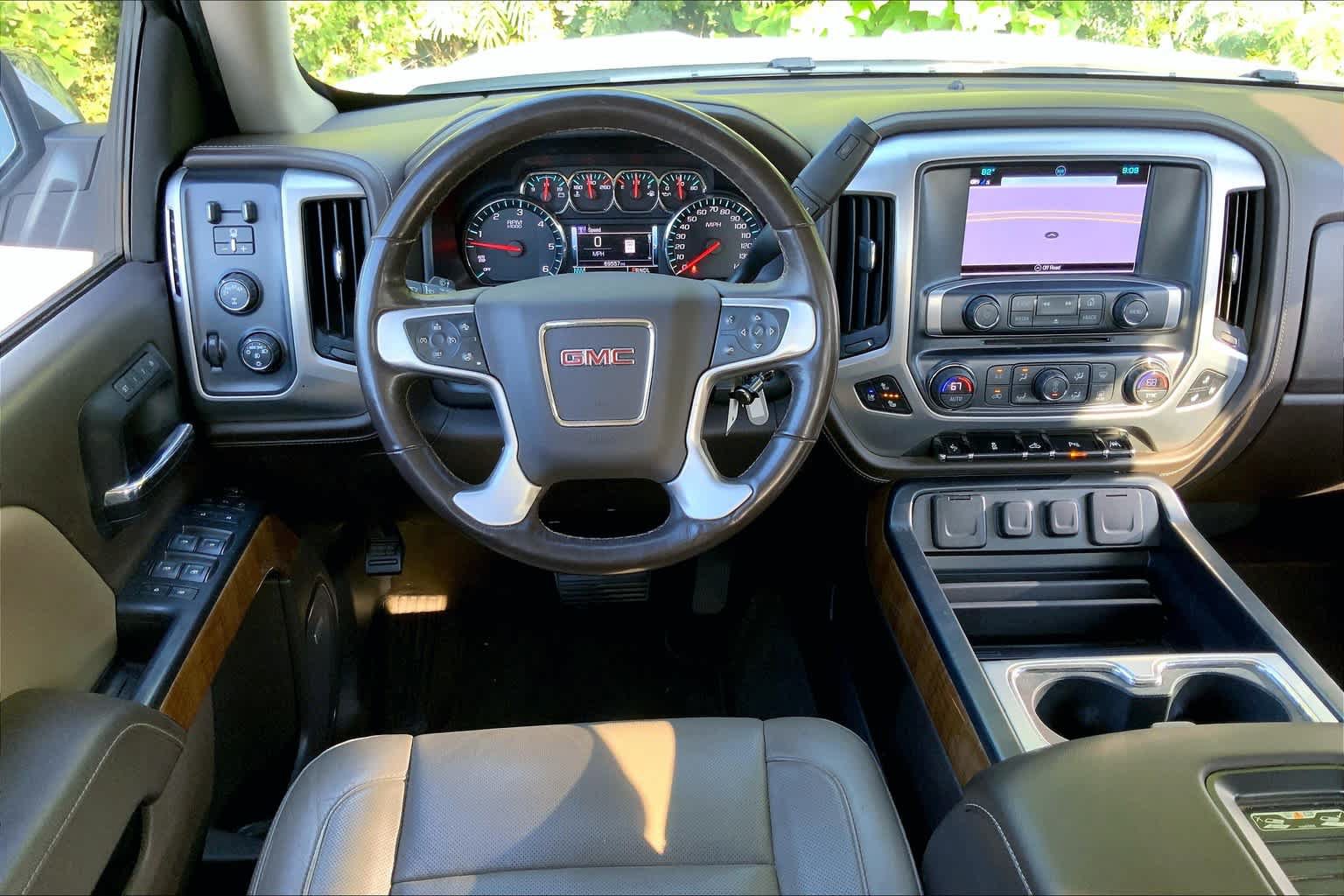 Used 2018 GMC Sierra 1500 SLT AWD/4WD image 6