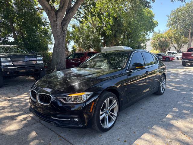 Used 2018 BMW 330i Sedan RWD image 2