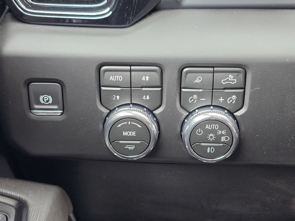 New 2026 GMC Sierra 2500 AT4X AWD/4WD image 19