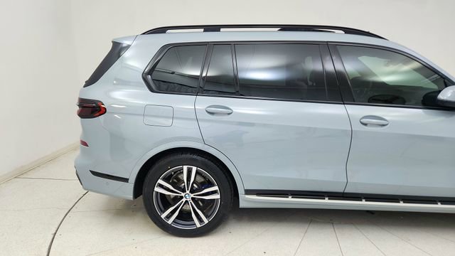 Used 2026 BMW X7 xDrive40i image 7