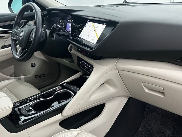 Used 2022 Buick Envision Avenir w/ Technology Package II image 40
