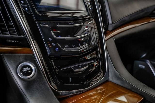 Used 2018 Cadillac Escalade ESV Premium Luxury AWD/4WD image 27