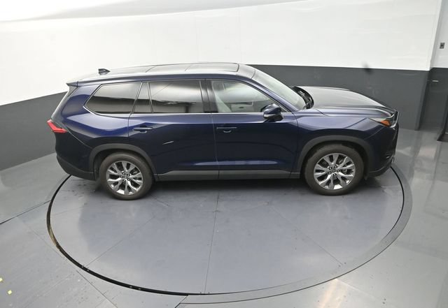 Used 2024 Toyota Grand Highlander AWD Hybrid image 30