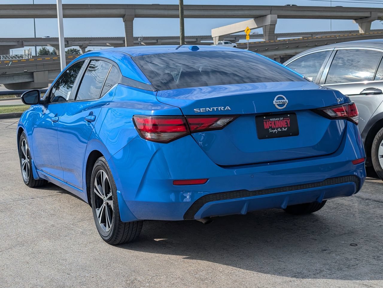 Used 2022 Nissan Sentra SV w/ All-Weather Package FWD image 4