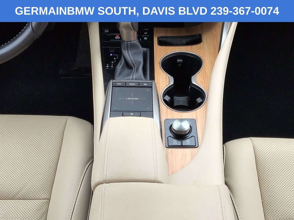Used 2022 Lexus RX 350L Premium w/ Premium Package AWD/4WD image 20