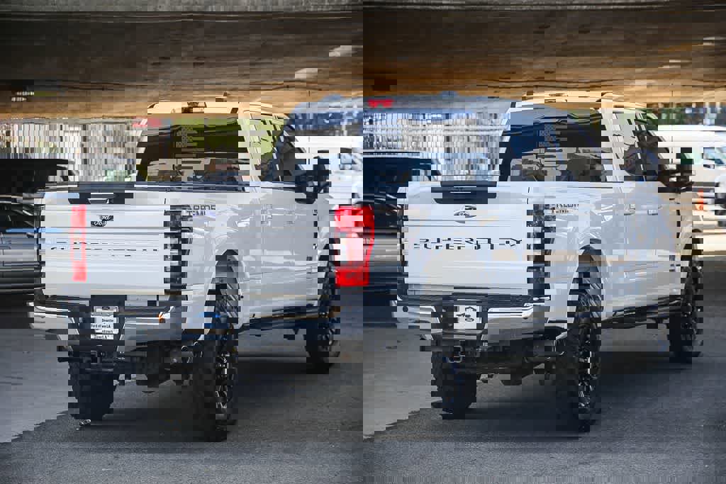 Used 2022 Ford F250 Lariat w/ Tremor Off-Road Package image 8