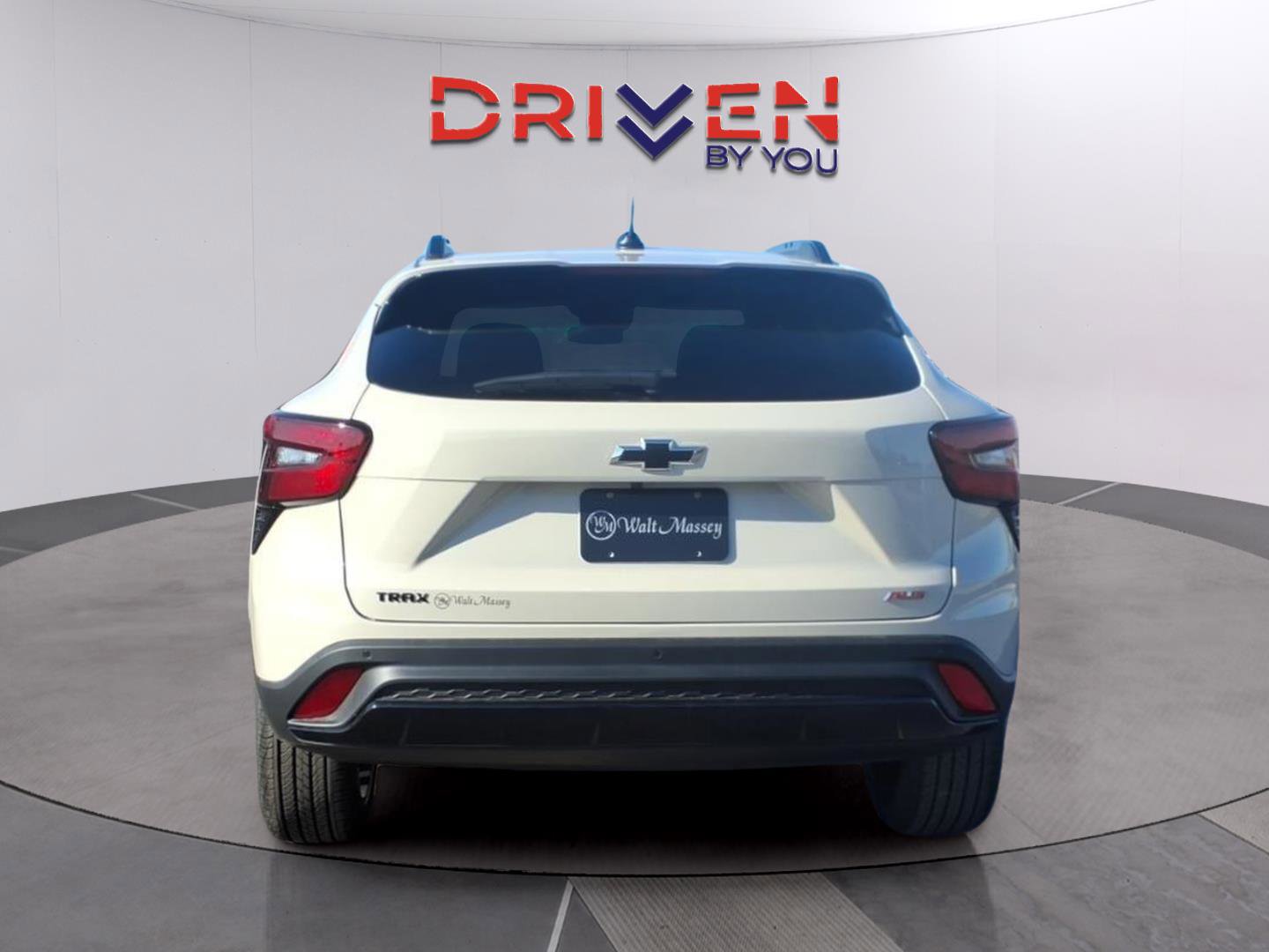 New 2026 Chevrolet Trax RS w/ Sunroof Package image 4