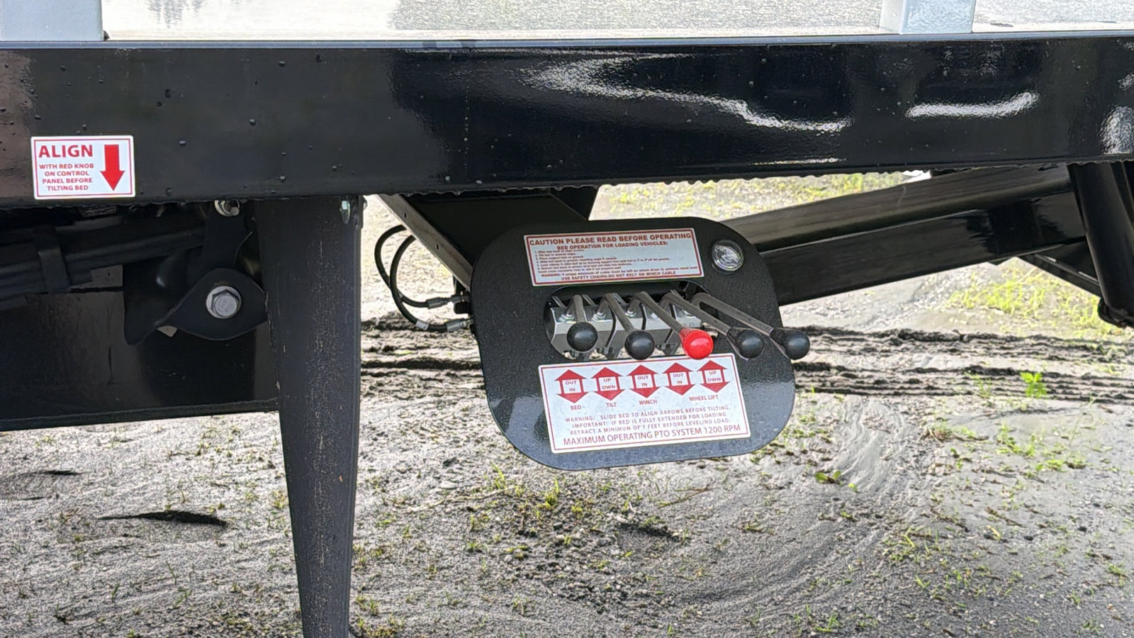 New 2025 RAM 5500 2WD Regular Cab image 13