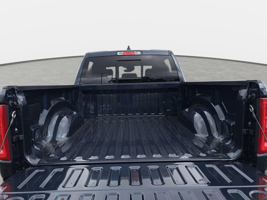 New 2026 RAM 1500 Laramie AWD/4WD image 12