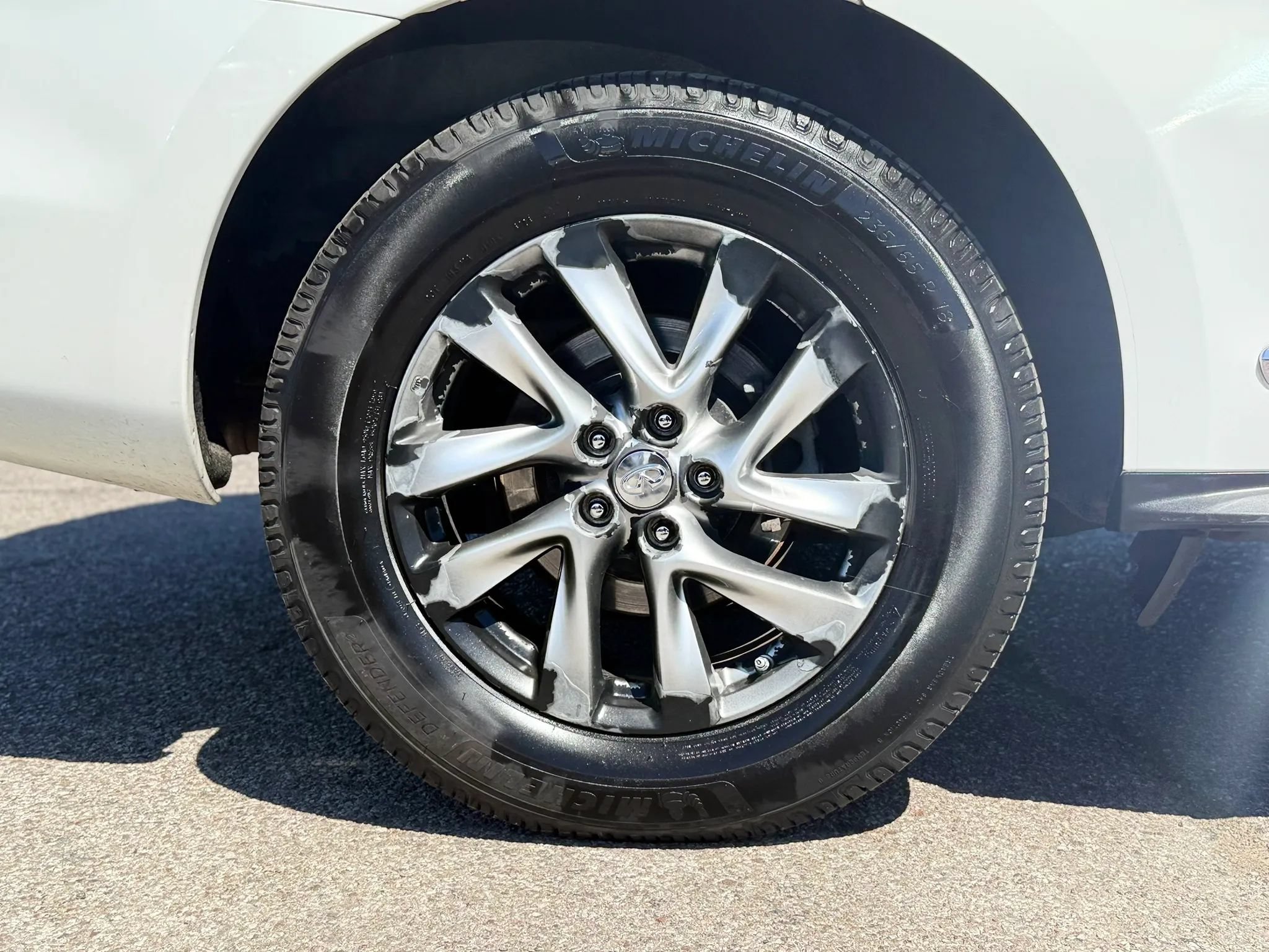 Used 2014 INFINITI QX60 Luxe w/ Premium Package AWD/4WD image 47