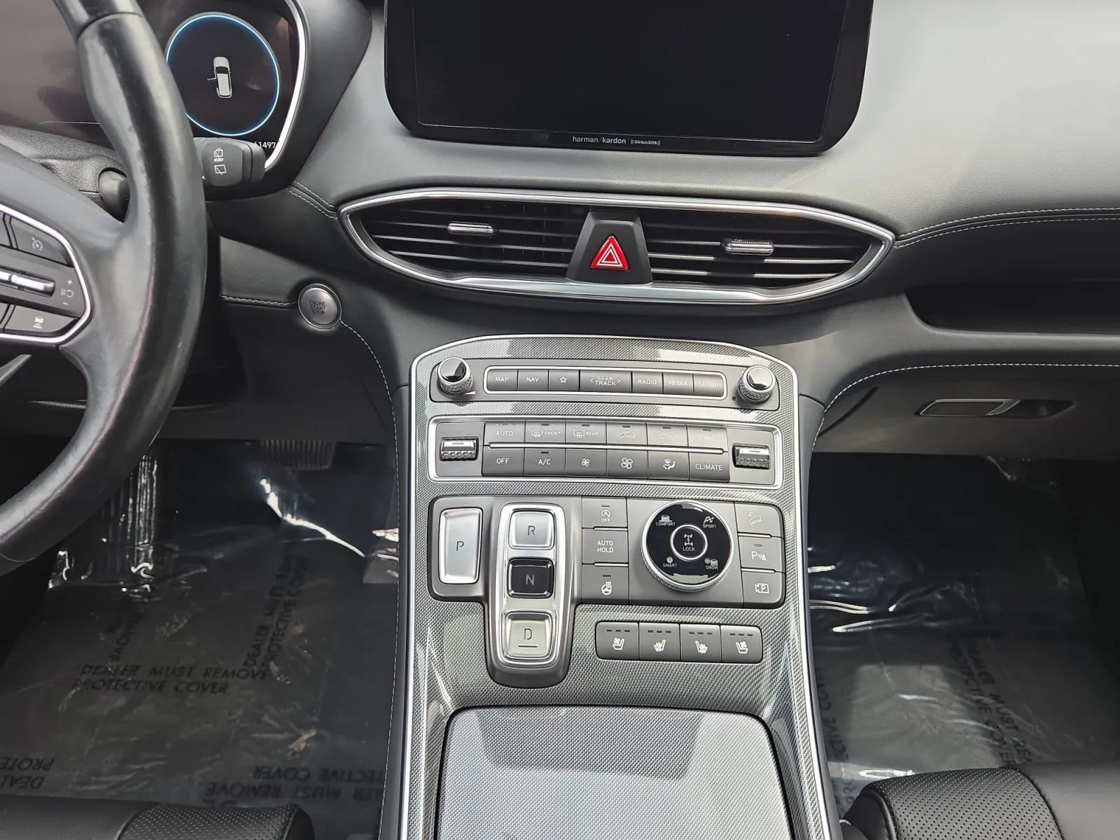Used 2021 Hyundai Santa Fe Limited AWD/4WD image 18