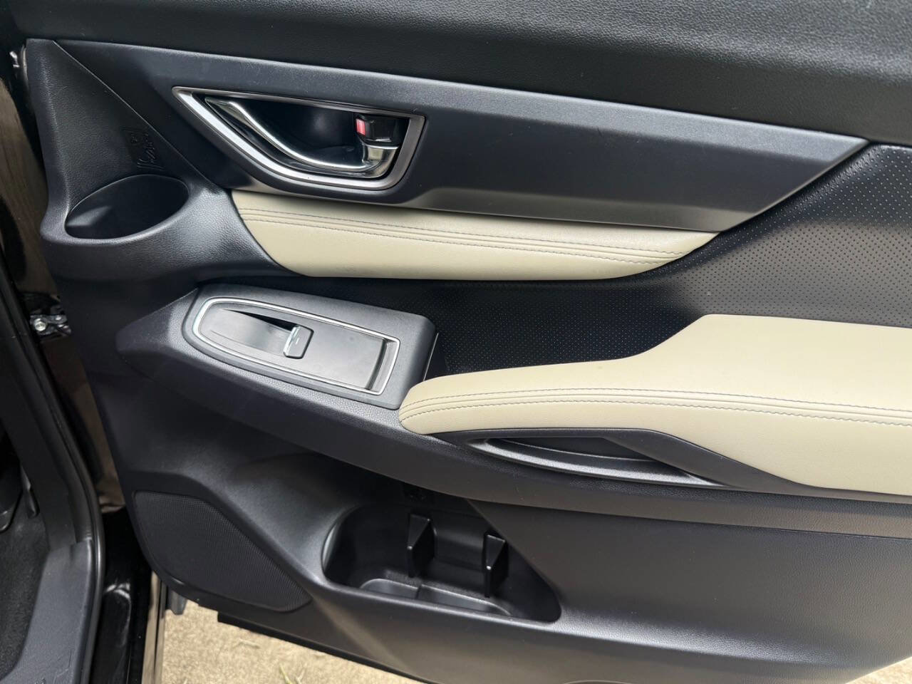 Used 2019 Subaru Ascent Limited AWD/4WD image 35