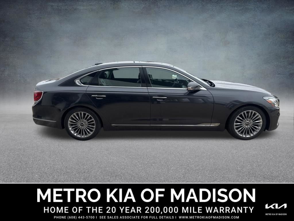 Used 2020 Kia K900 Luxury w/ VIP Package image 8