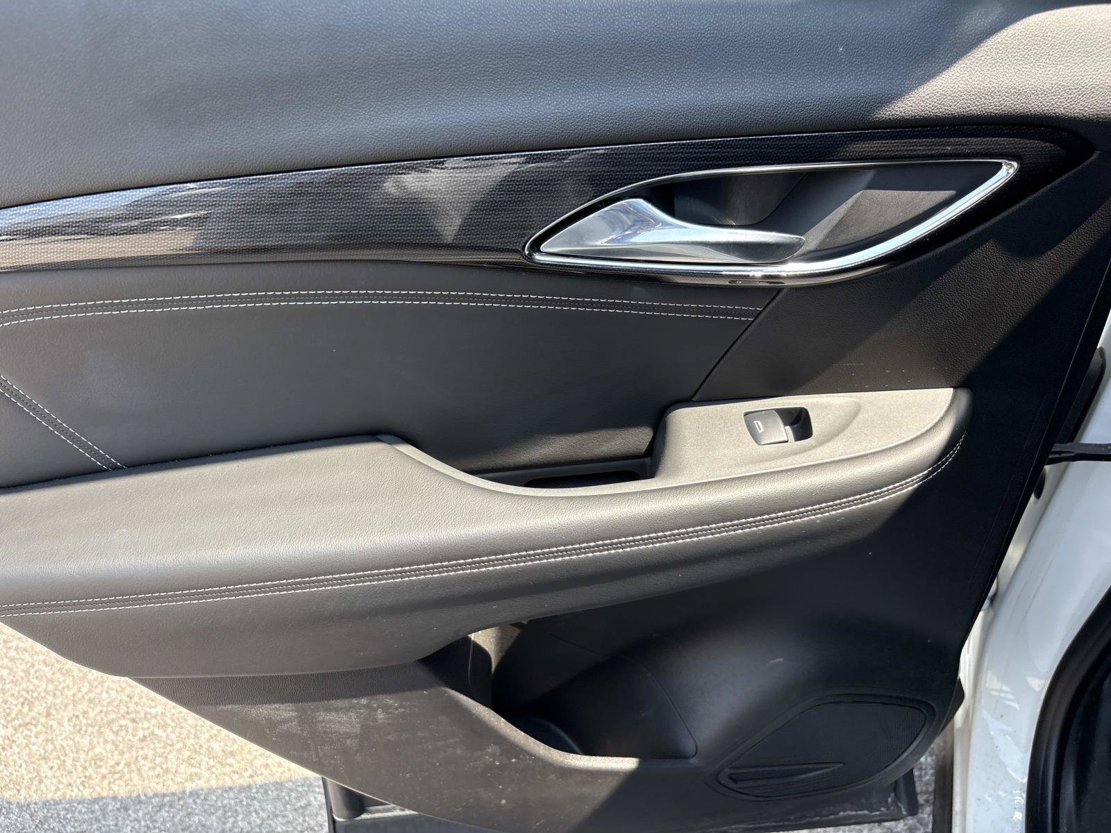 Used 2022 Buick Envision Preferred FWD image 32