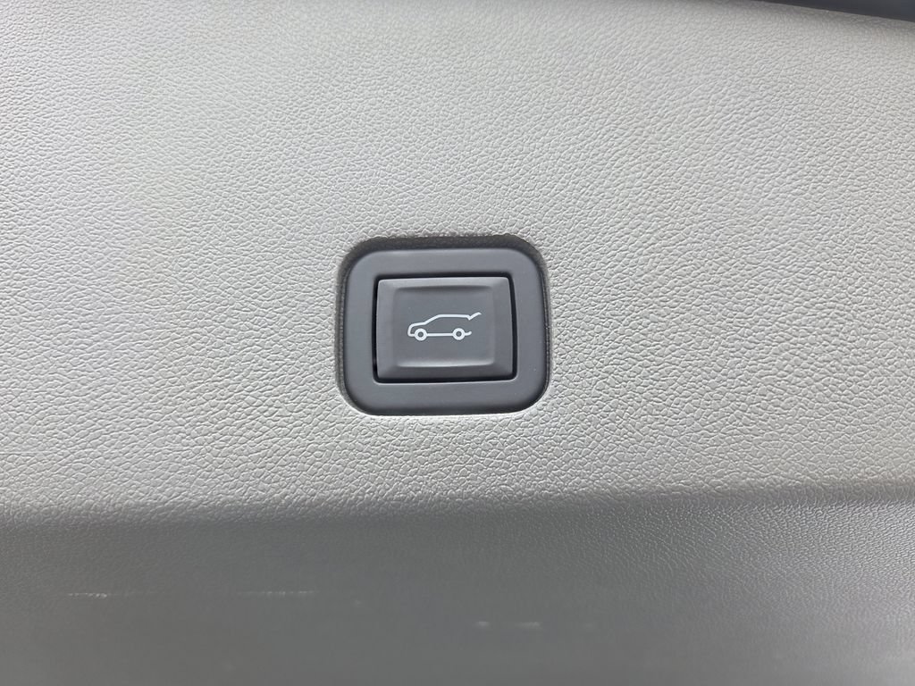 Used 2024 Cadillac XT6 Premium Luxury AWD/4WD image 42