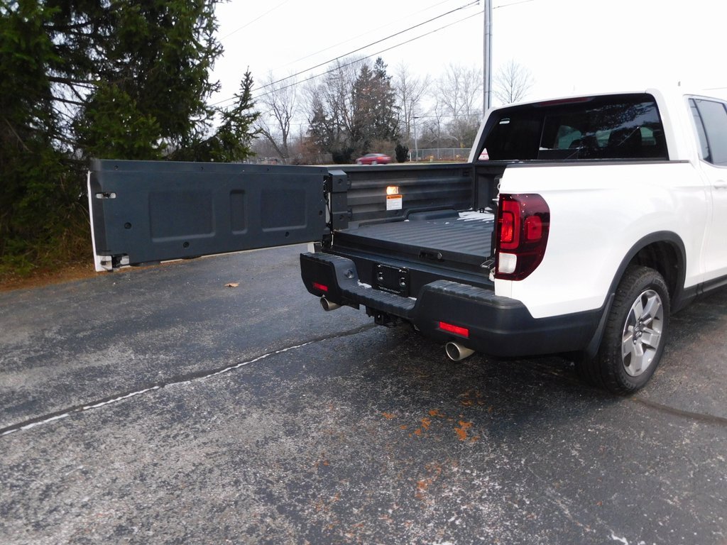 New 2025 Honda Ridgeline RTL image 7