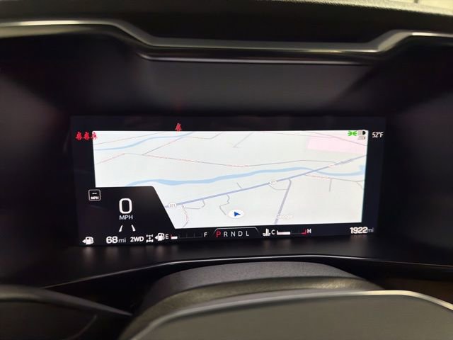 Used 2025 GMC Canyon AT4 w/ Technology Plus Package image 19