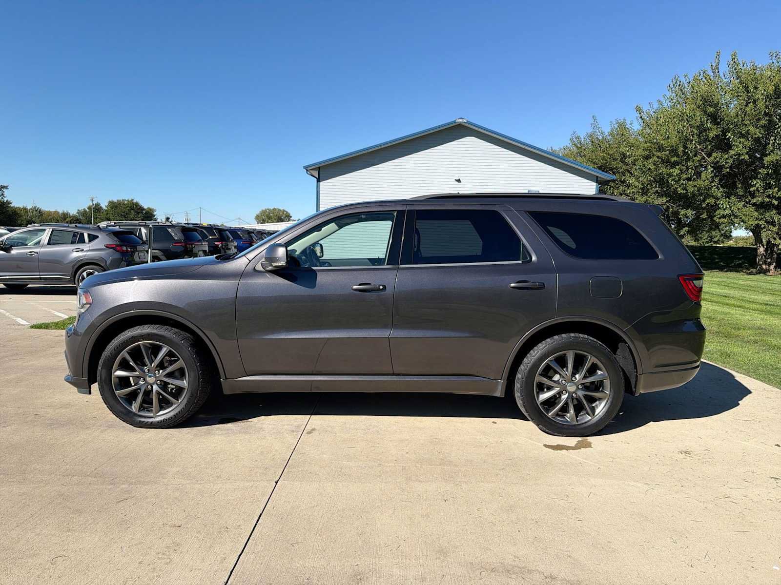 Used 2018 Dodge Durango GT w/ Premium Group AWD/4WD image 3