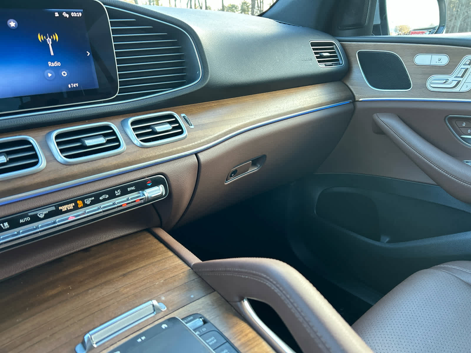 Used 2024 Mercedes-Benz GLE 350 4MATIC image 22