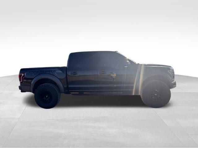 Used 2018 Ford F150 Raptor w/ Equipment Group 802A Luxury AWD/4WD image 4