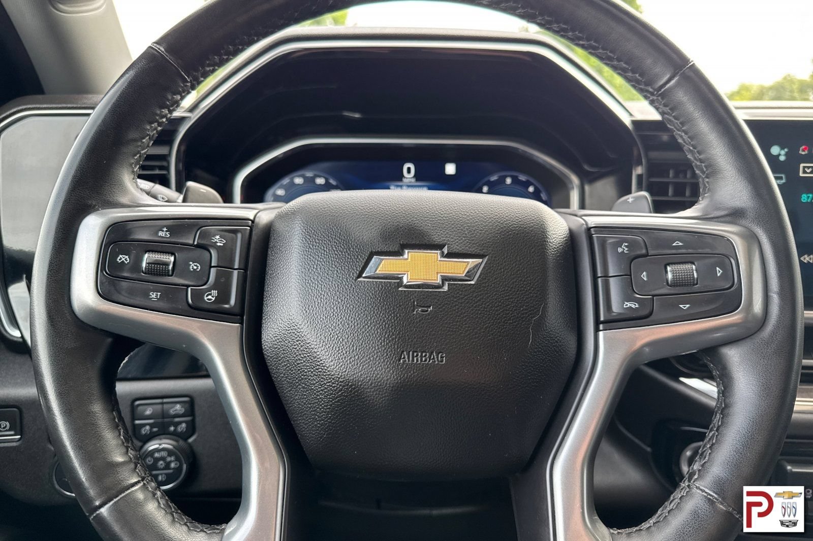 Certified 2023 Chevrolet Silverado 1500 LTZ AWD/4WD image 26