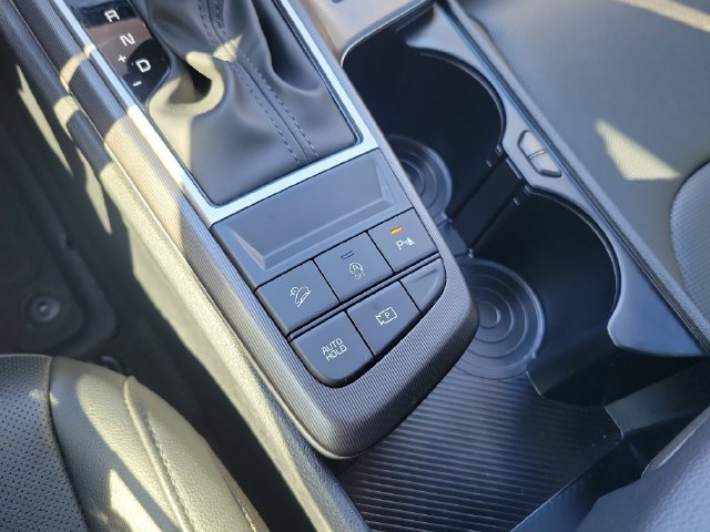 Certified 2026 Kia Sportage SX FWD image 26