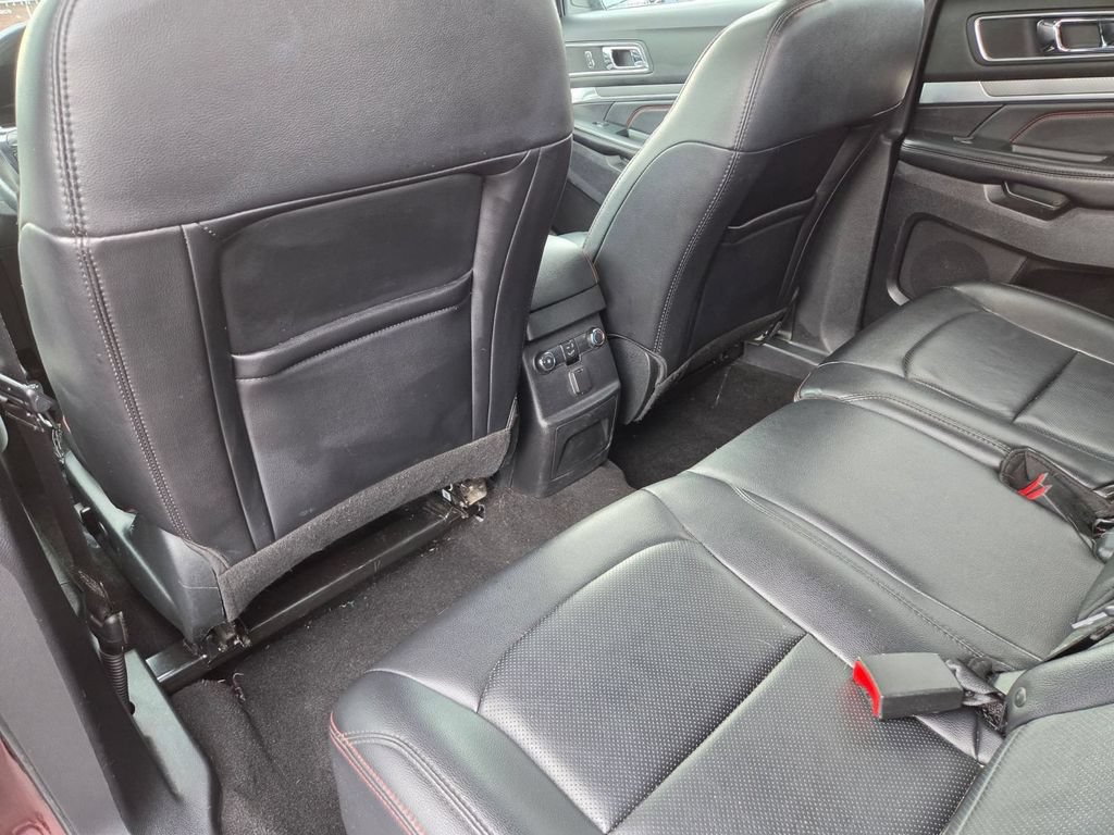 Used 2019 Ford Explorer Sport AWD/4WD image 26