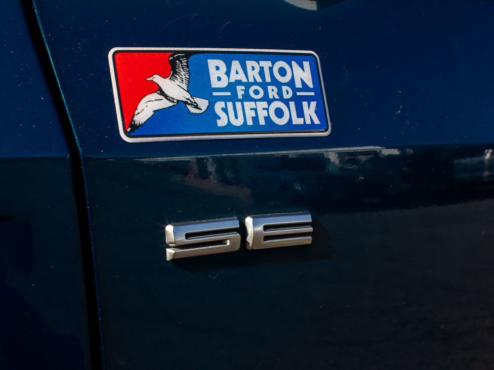 Used 2020 Ford Escape SE image 11