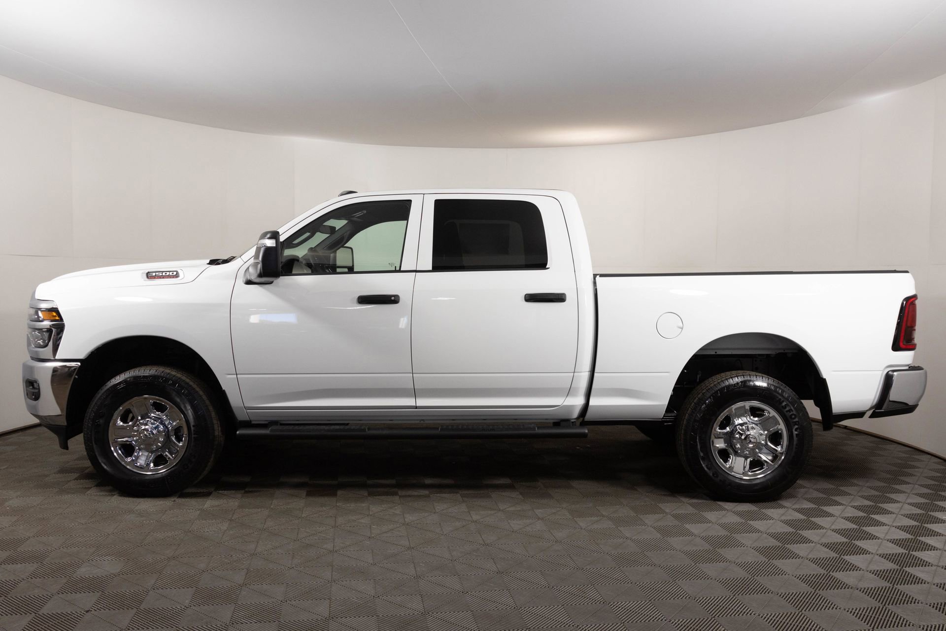 New 2026 RAM 3500 Tradesman image 13
