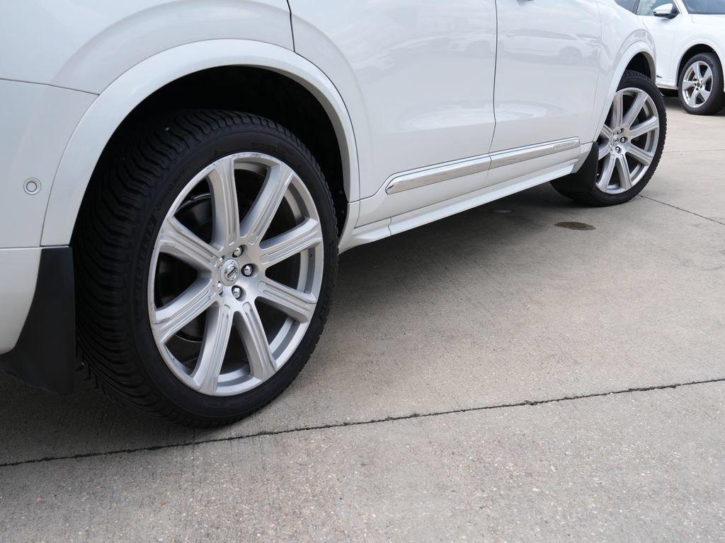 Used 2017 Volvo XC90 T8 Inscription w/ Luxury Package AWD/4WD image 11