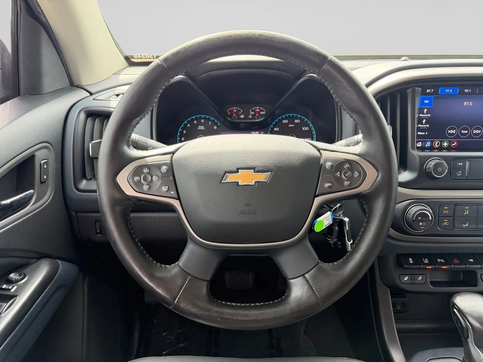 Used 2022 Chevrolet Colorado Z71 w/ Safety Package RWD image 16