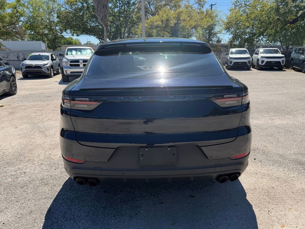 Used 2022 Porsche Cayenne S Platinum image 5