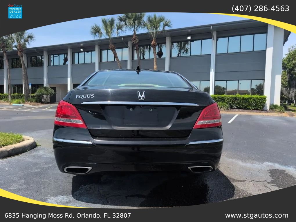 Used 2013 Hyundai Equus Signature RWD image 4