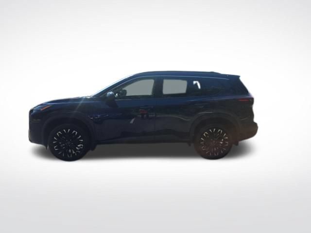 New 2026 Nissan Rogue Dark Armor AWD/4WD image 3