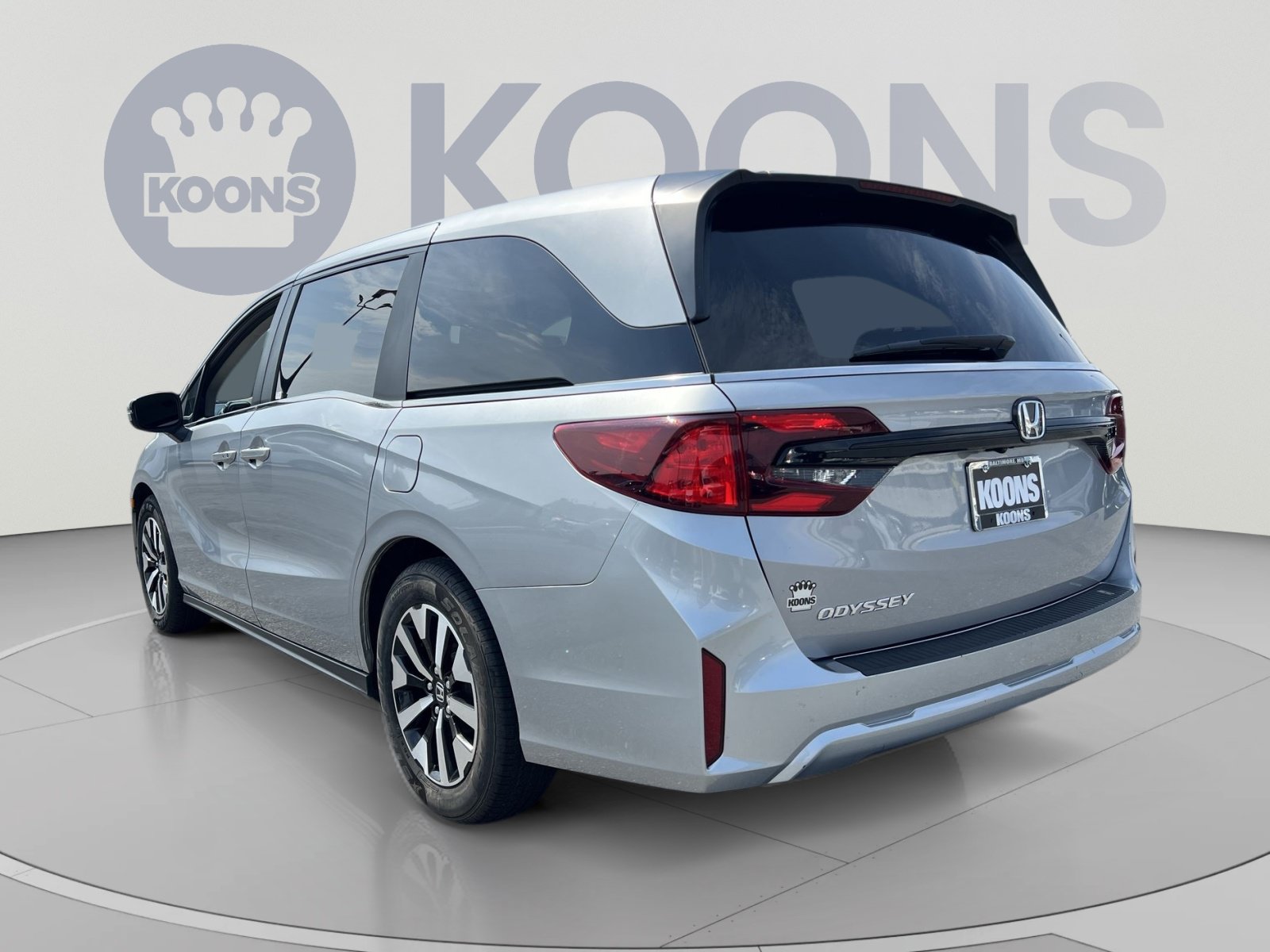 Used 2025 Honda Odyssey EX-L image 4