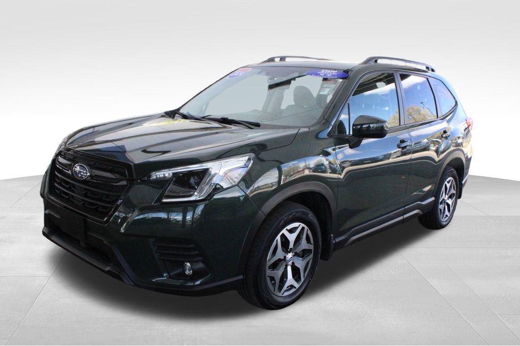 Used 2024 Subaru Forester Premium image 11