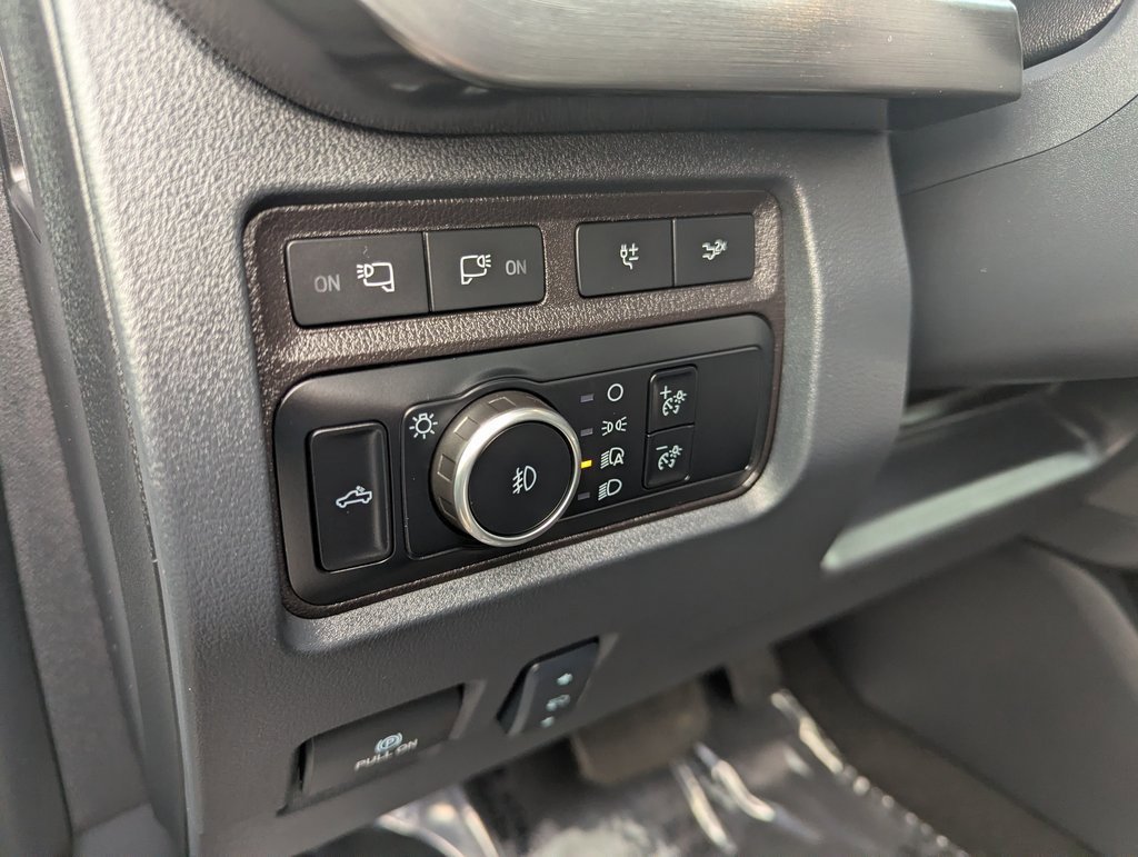 Used 2024 Ford F250 Lariat w/ Lariat Ultimate Package image 14