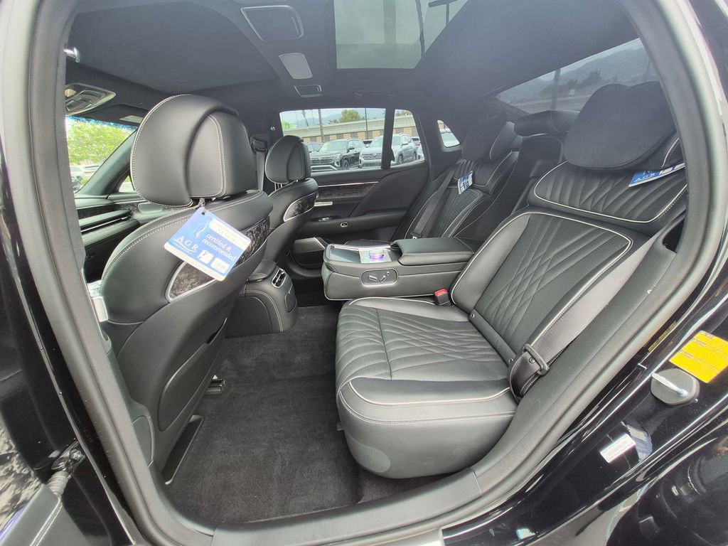 Used 2023 Genesis G90 3.5T AWD/4WD image 22