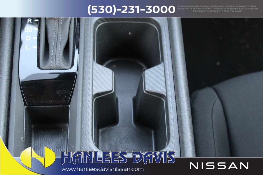 Used 2025 Nissan Sentra S image 18