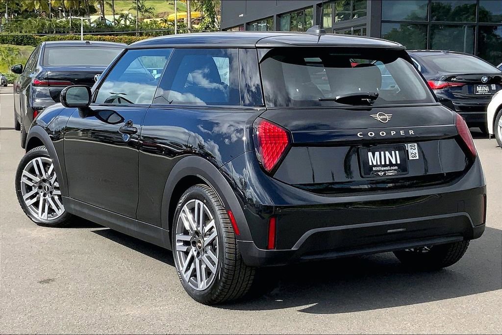 New 2026 MINI Cooper 2-Door Hardtop image 3