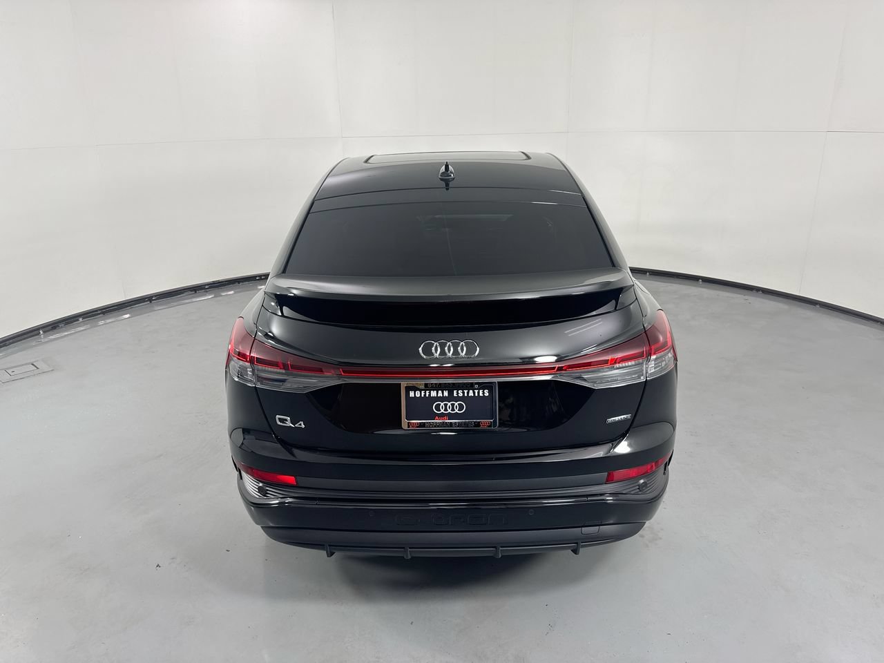 Used 2023 Audi Q4 e-tron Premium Plus w/ Premium Plus AWD/4WD image 34