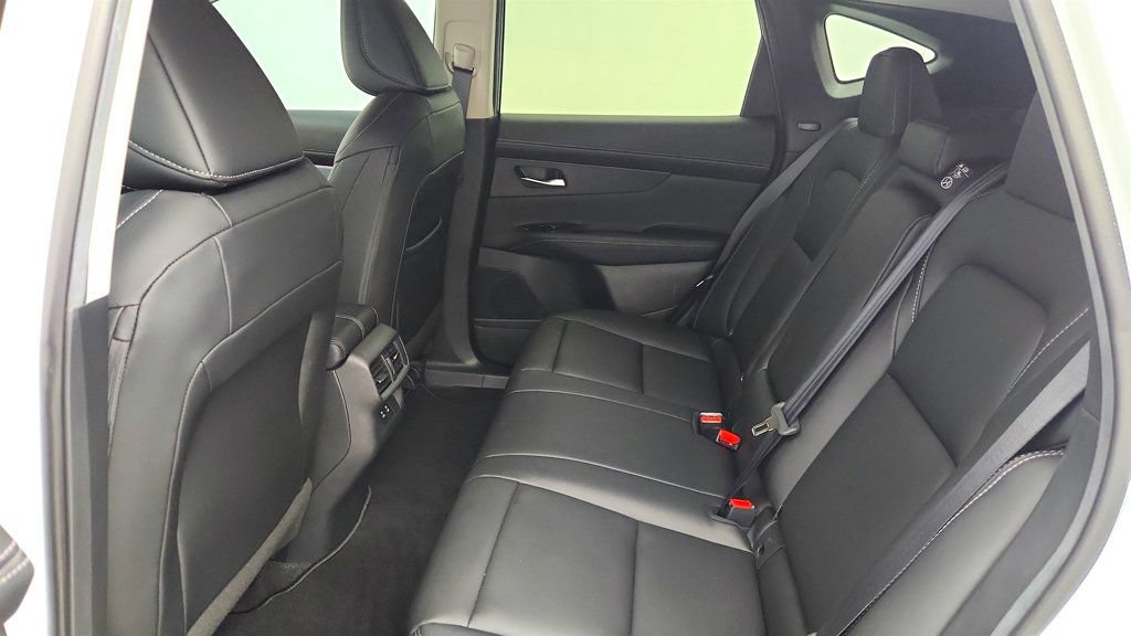 Used 2025 Nissan Murano SL AWD/4WD image 21