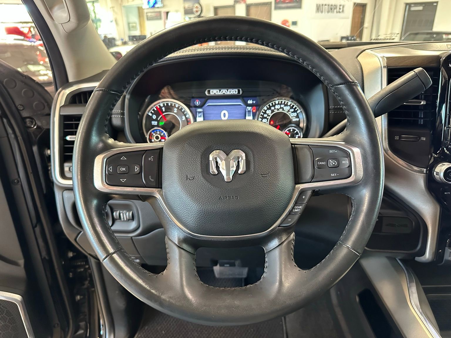 Used 2024 RAM 3500 Laramie image 17