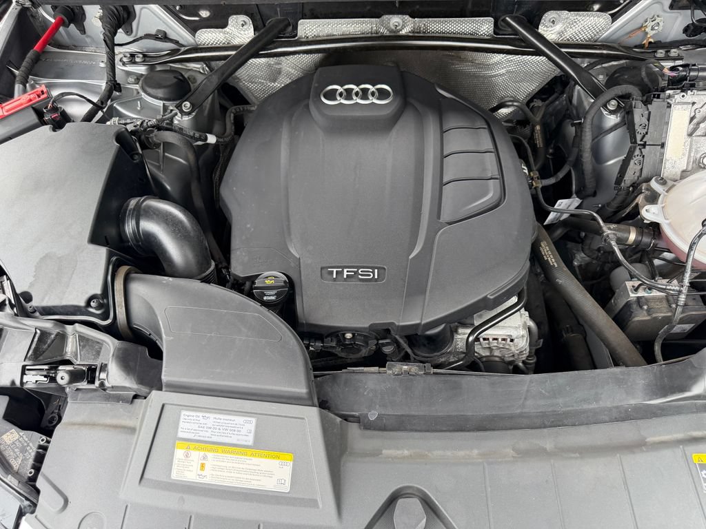 Used 2020 Audi Q5 Premium w/ Premium Plus Package AWD/4WD image 34