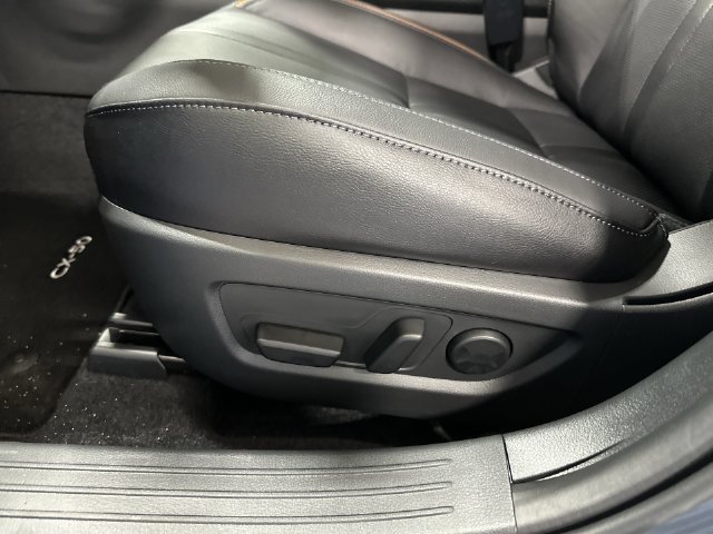 New 2026 MAZDA CX-50 AWD 2.5 Hybrid w/ Cargo Package image 18