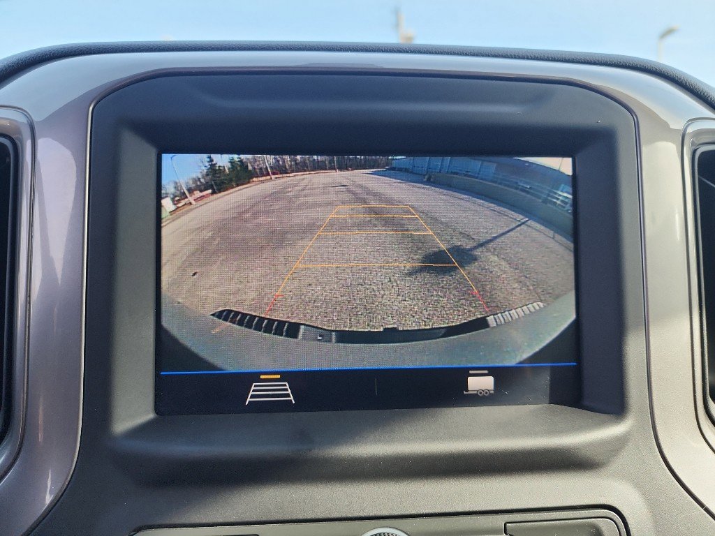 Used 2022 Chevrolet Silverado 2500 Custom w/ Custom Convenience Package image 22