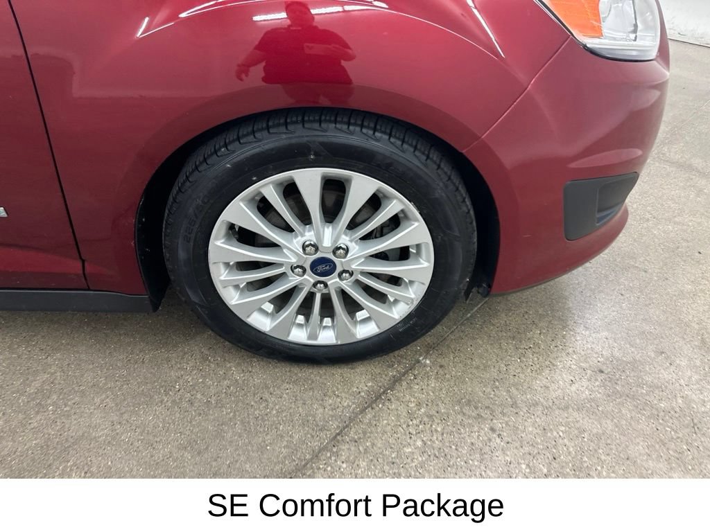 Used 2017 Ford C-MAX Energi SE w/ Equipment Group 402A FWD image 17