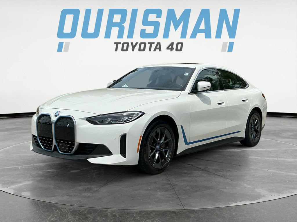 Used 2024 BMW i4 eDrive40 w/ Premium Package RWD image 3