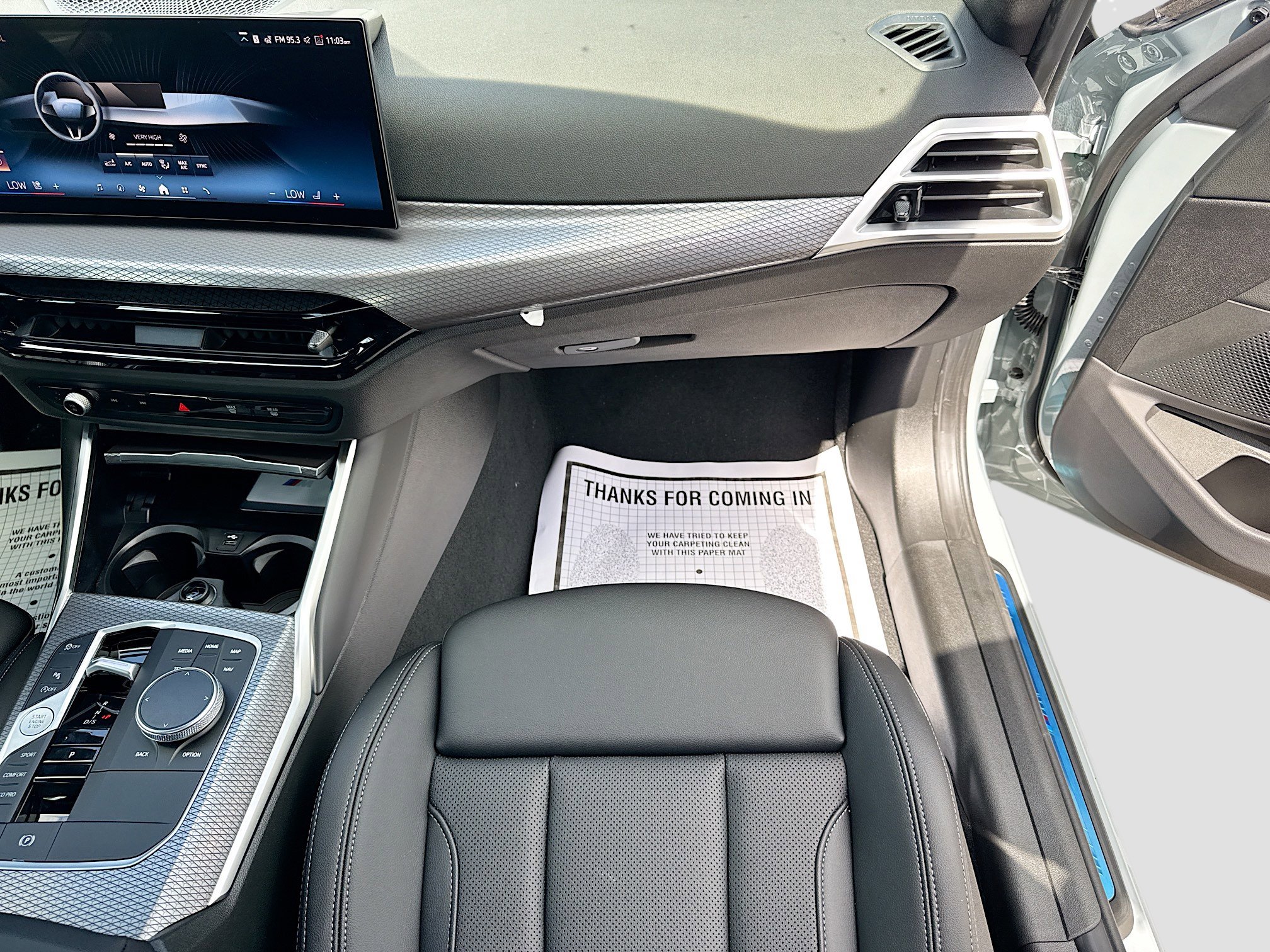 New 2026 BMW 330i Sedan w/ M Sport Package RWD image 18