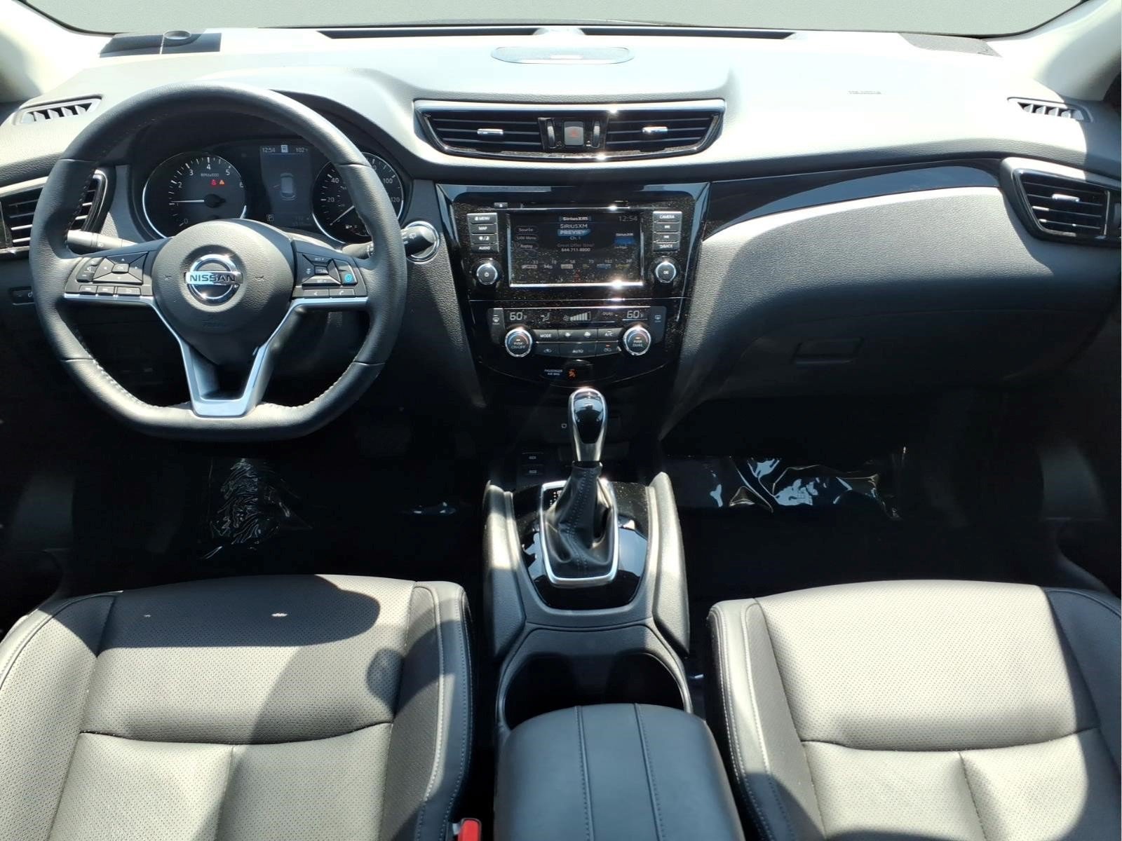 Certified 2022 Nissan Rogue Sport SL w/ Premium Package AWD/4WD image 14